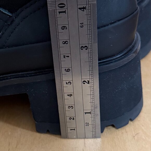 Women's Timberland Black Rebotl Chunky Platform Waterproof Boots Size 9.5 M - Picture 14 of 14